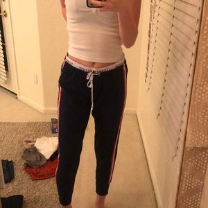 Tommy Hilfiger joggers